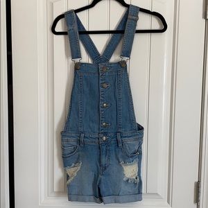 Overall shorts